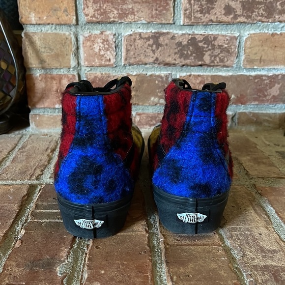 VANS SK8-HI Platform Fuzzy Leopard Sneakers - Picture 3 of 10